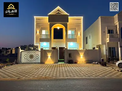 Your dream villa is luxurious, close to all services, freehold ownership for all nationalities, and banking facilities are available.