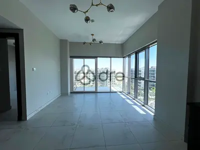 1BR Corner Unit | Pool View | MAG 550 | 65K