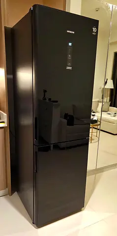 Hitachi 410L Glass Black Refrigerator | Like New