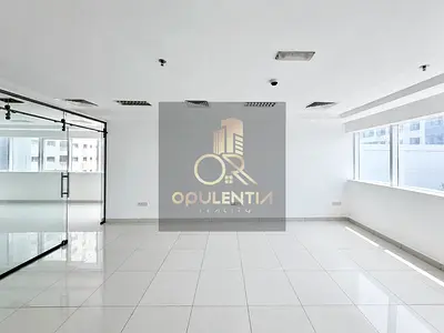 Fitted Office w/ Partitions | Chiller Free