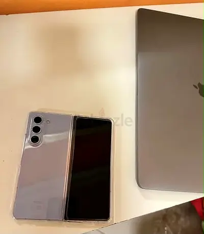 Samsung Galaxy Z Fold4 — Good condition, light use, with clear case
