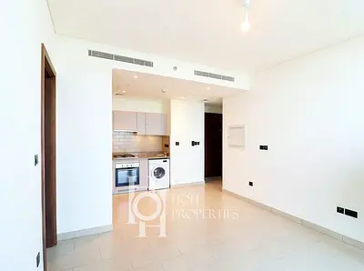 Spacious Apartment | Excellent location | Vacant