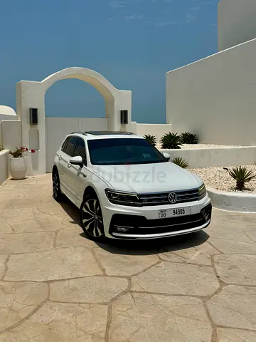 2019 Tiguan R-Line GCC Specs | Well Maintained | Full Service History