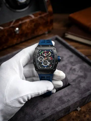 Trendy men classic watch