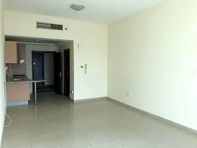 Studio Apartment | Balcony | Pool & Gym Access