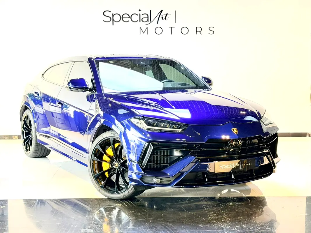 Lamborghini Urus 2025 — photo 1 of 12
