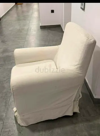 White Slipcovered Armchair — Comfortable Single Sofa Chair ( Free Delivery )