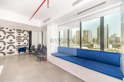 Burj Khalifa View | Less Traffic Area | Park View | Open-Plan Layout
