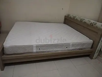 Homebox furniture- Modern Wooden Bed Frame with Comfortable Mattress