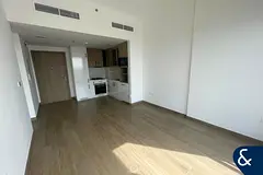 Low Floor | Modern | Available 1st Sep