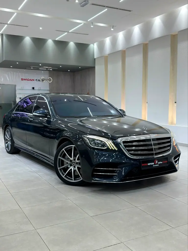 Mercedes-Benz S-Class 2018 — photo 1 of 20