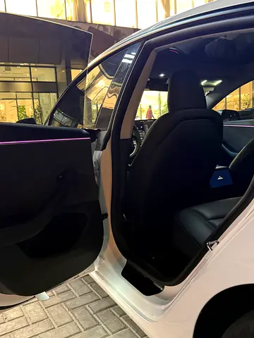 2024 Tesla MODEL 3 — миниатюра 15