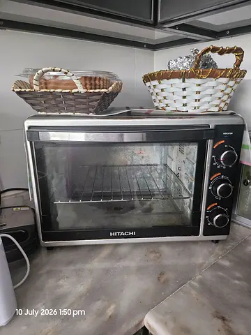 Hitachi countertop electric oven - used, good working condition