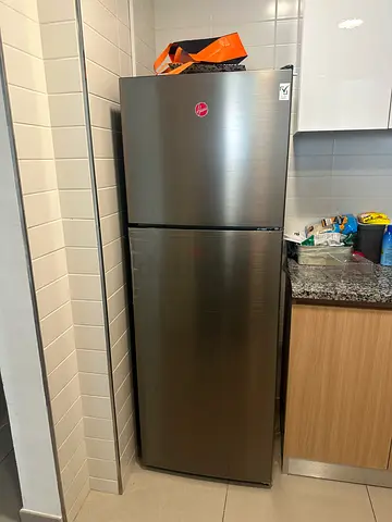 ثلاجة