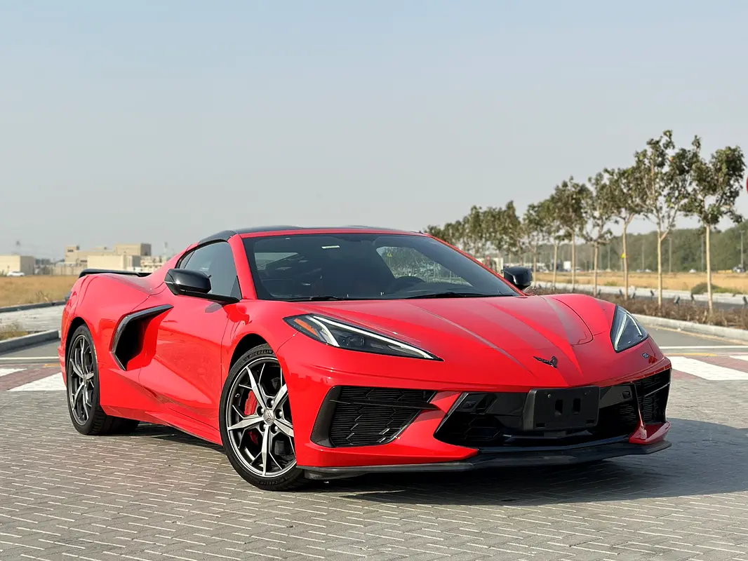 Chevrolet Corvette 2020 — photo 1 of 15