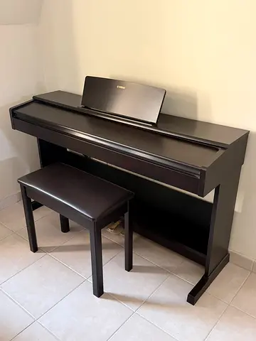Yamaha Arius YDP-105 B Digital Piano With Bench - Black