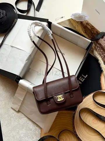Preloved Chanel Small Brown Caviar Leather Shoulder Bag with Gold CC