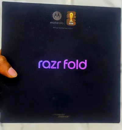 Motorola Razr Fold TDRA 512GB Sealed Box