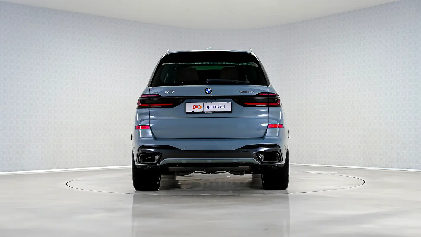 بي إم دبليو إكس 7 2024