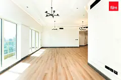 Brand New I Ready to move in I On the Park