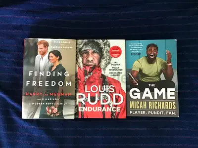 3 BIOGRAPHY BOOKS