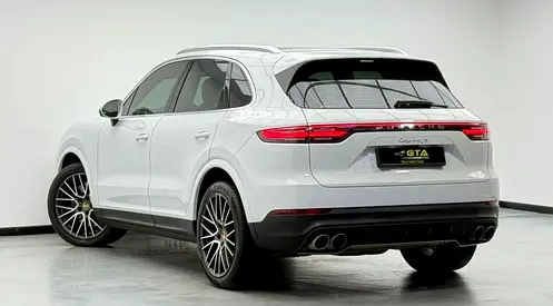 صورة 6 لـ 2018 Porsche CAYENNE