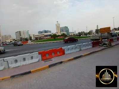 Residential and commercial plot (G+4) directly on the Al-Rashidiyah Ladies’ Park roundabout; freehold