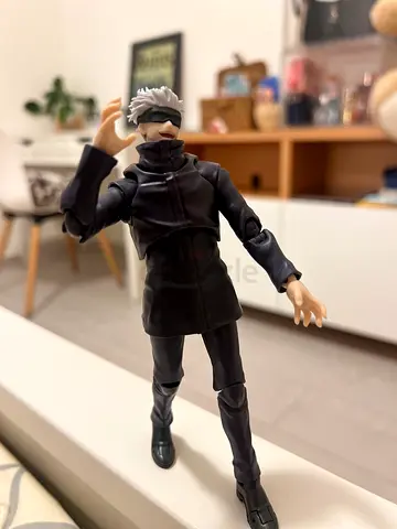 S.H.Figuarts Jujutsu Kaisen Satoru Gojo Figurine For Sale