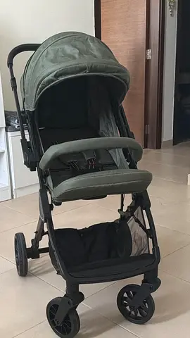 Neobreeze - Lightweight One-Hand Fold Baby Stroller with Canopy