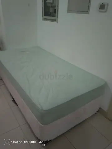 Single bed base and mattress in good used condition 200X100