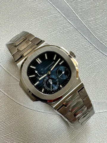 Patek Philippe - Automatic Swissmade