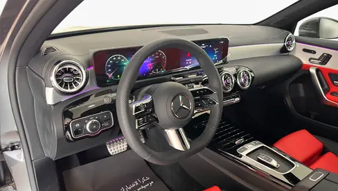 2025 Mercedes-BENZ A-CLASS 缩略图 5