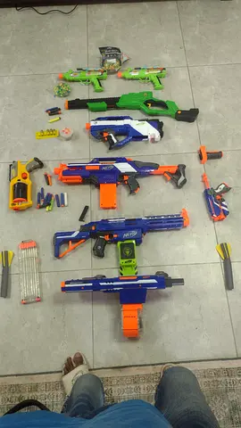 Nerf Guns / Elite Rampage Blaster with 25-Dart Drum