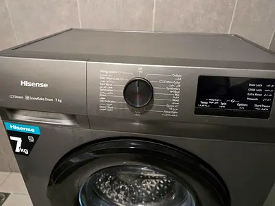 Hisense 7kg Front Load Washing Machine - Good Working Condition