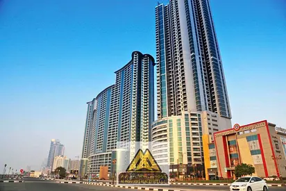 Luxury Apartment for Rent in Corniche Tower – Full Sea View with Free Parking