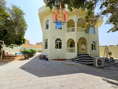 5 Bed room Hall Majlis pool maids room yard near park in sharqan