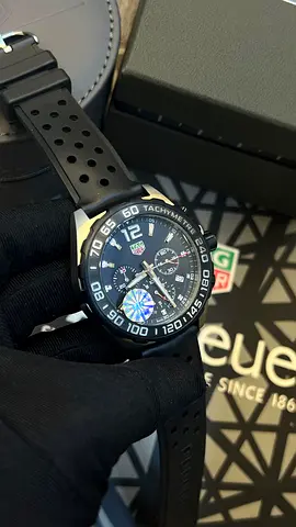 Tag Heuer Formula Chronograph - Black Rubber Strap