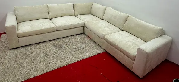 Perfect condition pottery barn sofa