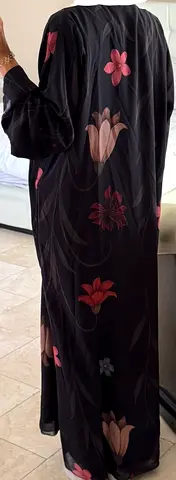 Black floral embroidered abaya / open abaya with buttons - Never used, Size 54