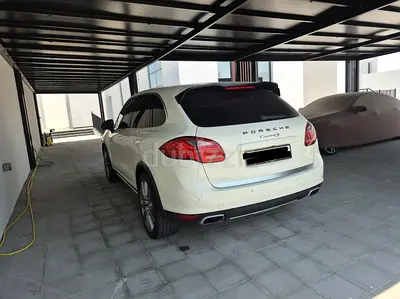 Porsche Cayenne S 2011 | GCC Specs | V8 Performance