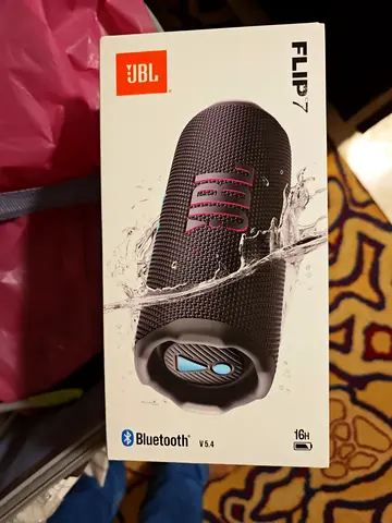 JBL Flip 7 Bluetooth Portable Speaker - Boxed