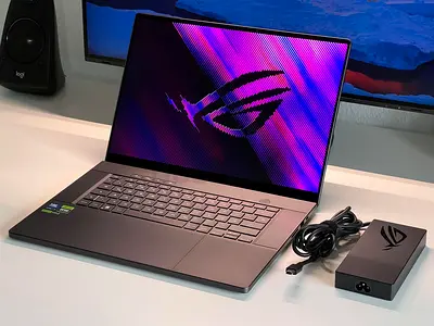 ASUS ROG Zephyrus G16 | RTX 4090 16GB | Ultra 9 | 32GB | 2TB | OLED