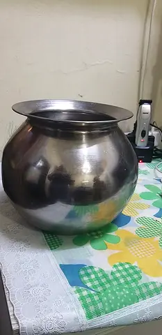 Stainless Steel Large Cooking Pot / Indian Handi - Good Used Condition
