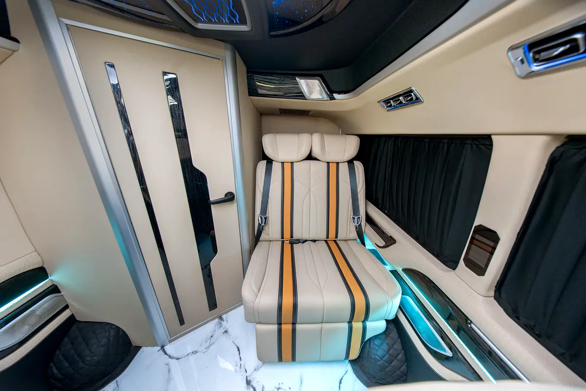 Toyota Hiace 2025