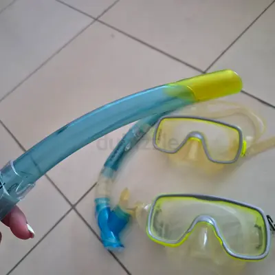 Snorkel set with 2 masks – gently used, good condition