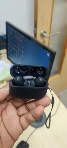 Used airpods pro charging case - Good condition