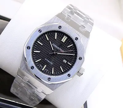 Audemars Piguet Royal Oak Master Quality Copy stainless steel automatic black dial watch
