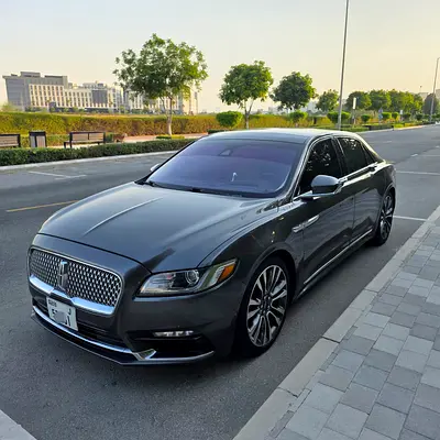 2019 Lincoln continental presidential 152k km Gcc specs massage seats in very good condition