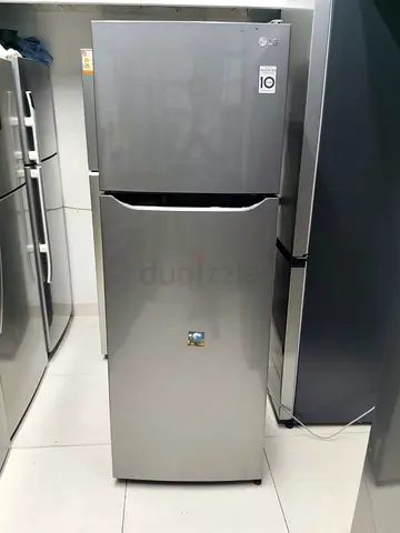 Lg fridge 402 litter like new condition
