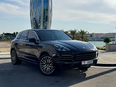 2021 Porsche CAYENNE 照片 2